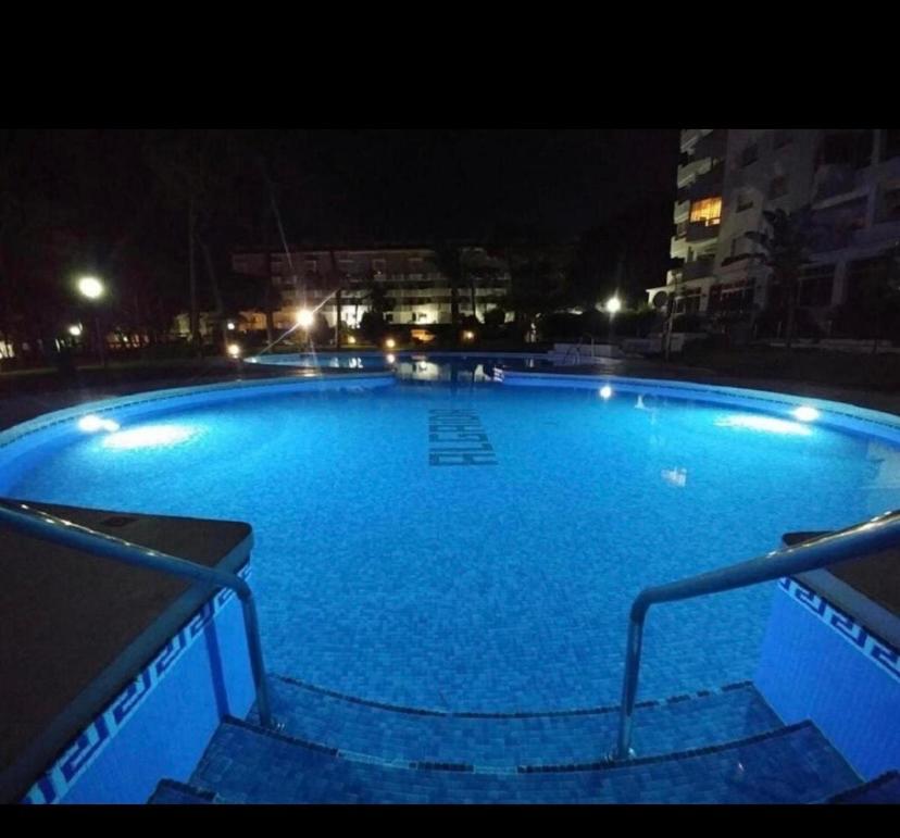 Apartamento Playa Algaida Sitio de Calahonda المظهر الخارجي الصورة