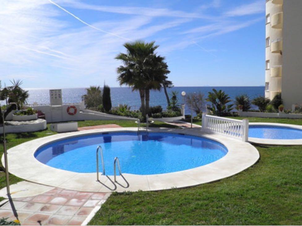 Apartamento Playa Algaida Sitio de Calahonda المظهر الخارجي الصورة